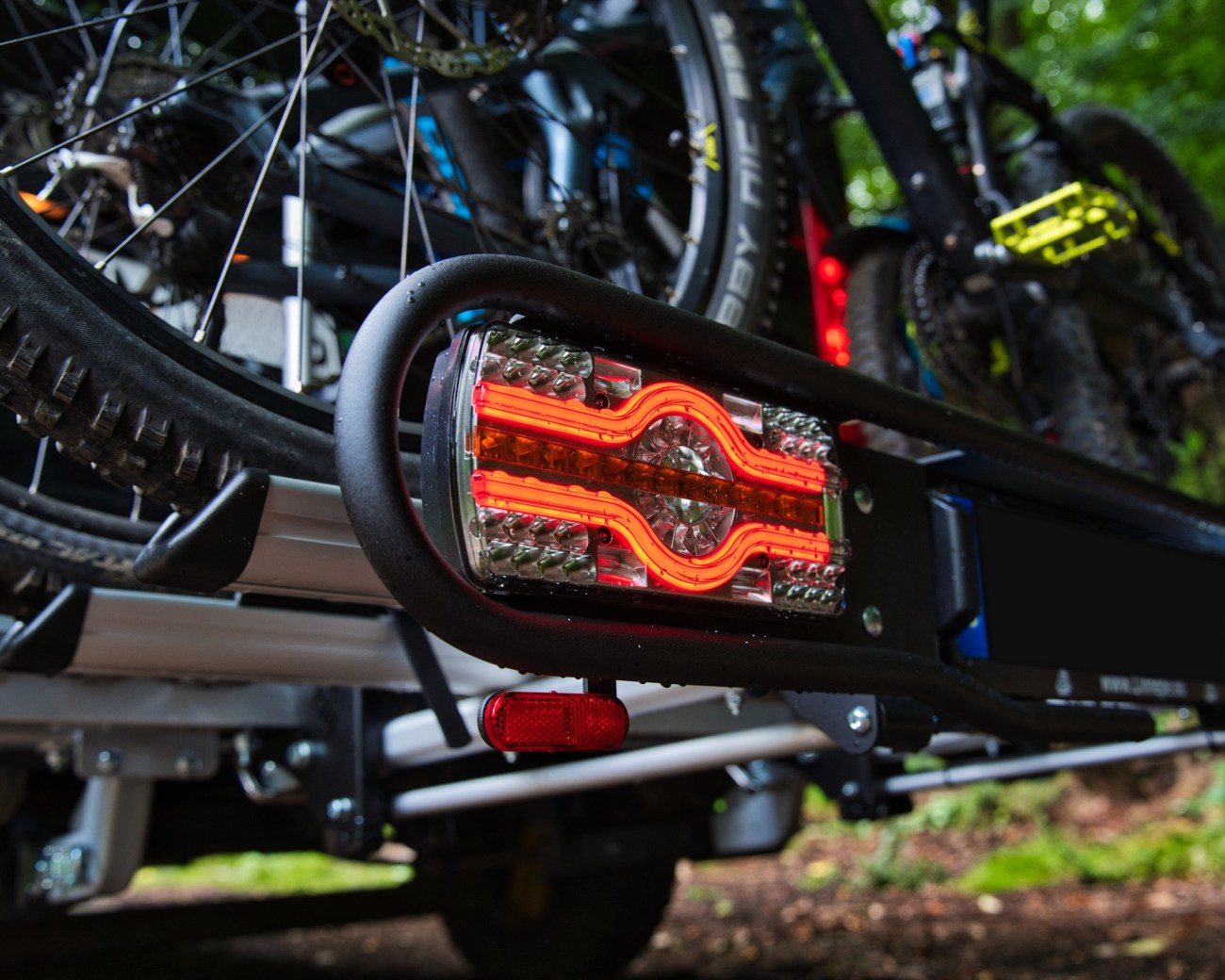 swiatla-do-kamperow-5 Luz para autocaravanas: atractivo y ergonomía