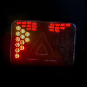Piloto trasero combinado HORUS LZD 3390 (izquierdo) de 4 funciones